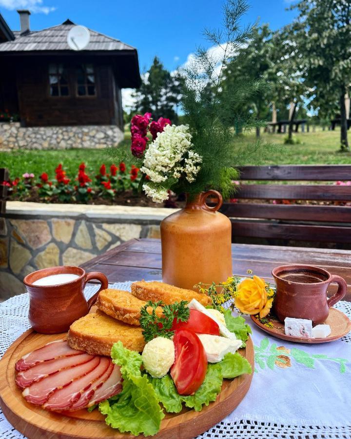 Etno Selo Vranesa Zlatar Hotel Nova Varoš Buitenkant foto